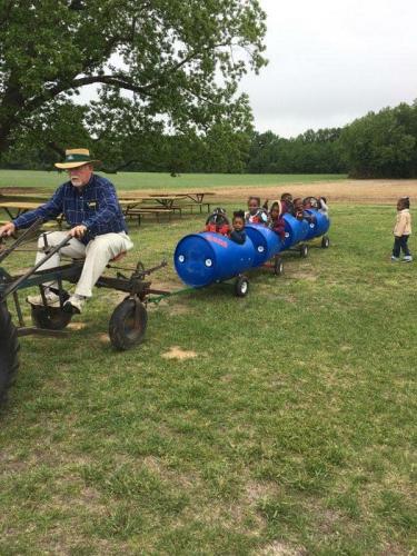 32188458_1674545375927317_5175579352825331712_n