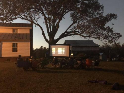 45285485_1916965611685291_6840253323216420864_n