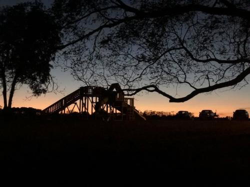 45373942_1916965671685285_5022690435621978112_n